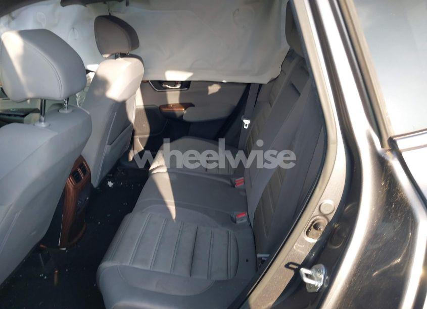 Photo 8 of 2019 Honda Cr-v EX (VIN JHLRW2H51KX016531)