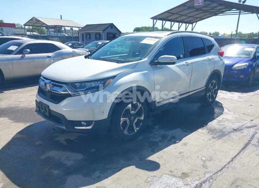 Photo 2 of 2019 Honda Cr-v TOURING (VIN JHLRW2H98KX003911)