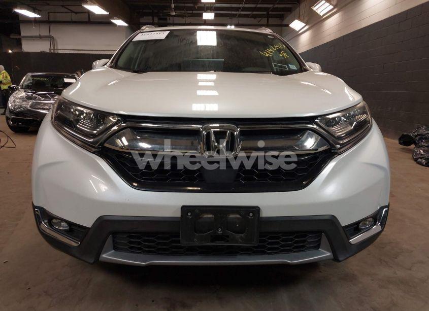 Photo 11 of 2019 Honda Cr-v TOURING (VIN JHLRW2H99KX013329)