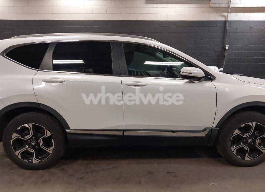 Photo 12 of 2019 Honda Cr-v TOURING (VIN JHLRW2H99KX013329)