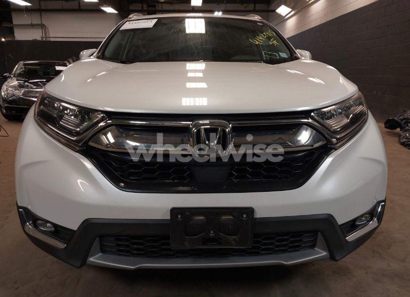 Photo 6 of 2019 Honda Cr-v TOURING (VIN JHLRW2H99KX013329)