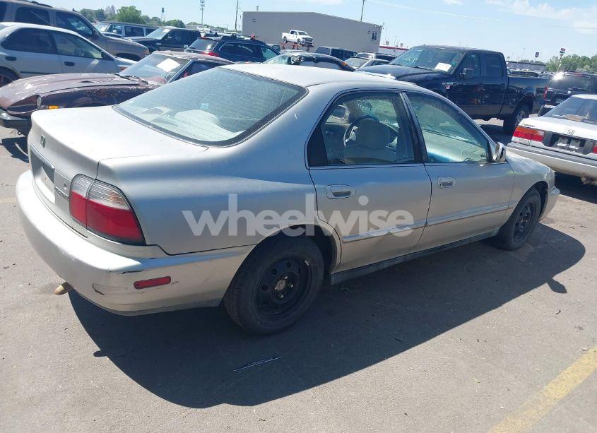 Photo 4 of 1986 Honda Accord LXI (VIN JHMBA7446GC103247)