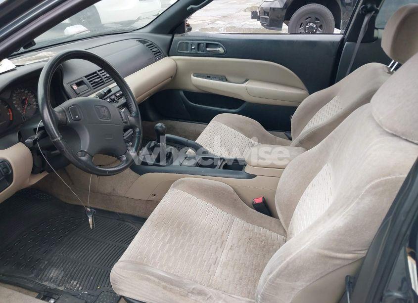 Photo 5 of 1998 Honda Prelude TYPE SH (VIN JHMBB6159WC007860)