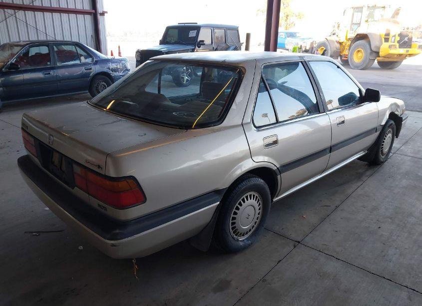 Photo 4 of 1987 Honda Accord LXI (VIN JHMCA5544HC061170)