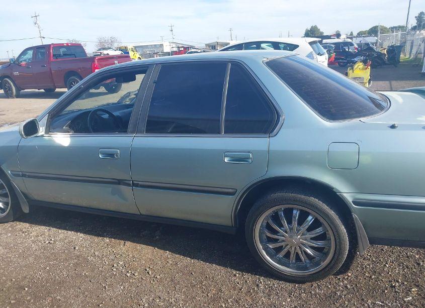 Photo 14 of 1992 Honda Accord LX/EX (VIN JHMCB7650NC021924)