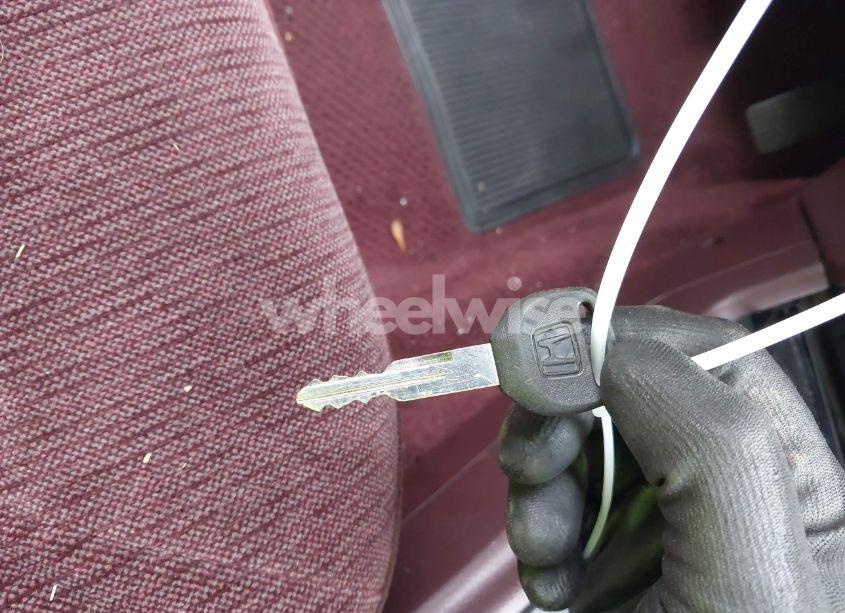 Photo 11 of 1993 Honda Accord LX (VIN JHMCB7650PC050732)