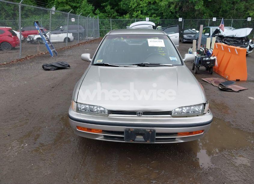 Photo 12 of 1993 Honda Accord LX (VIN JHMCB7650PC050732)