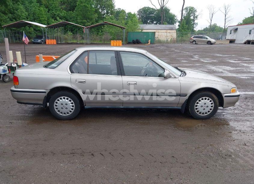 Photo 13 of 1993 Honda Accord LX (VIN JHMCB7650PC050732)