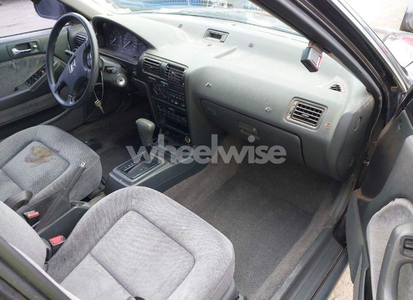 Photo 5 of 1991 Honda Accord LX/EX (VIN JHMCB7653MC090847)