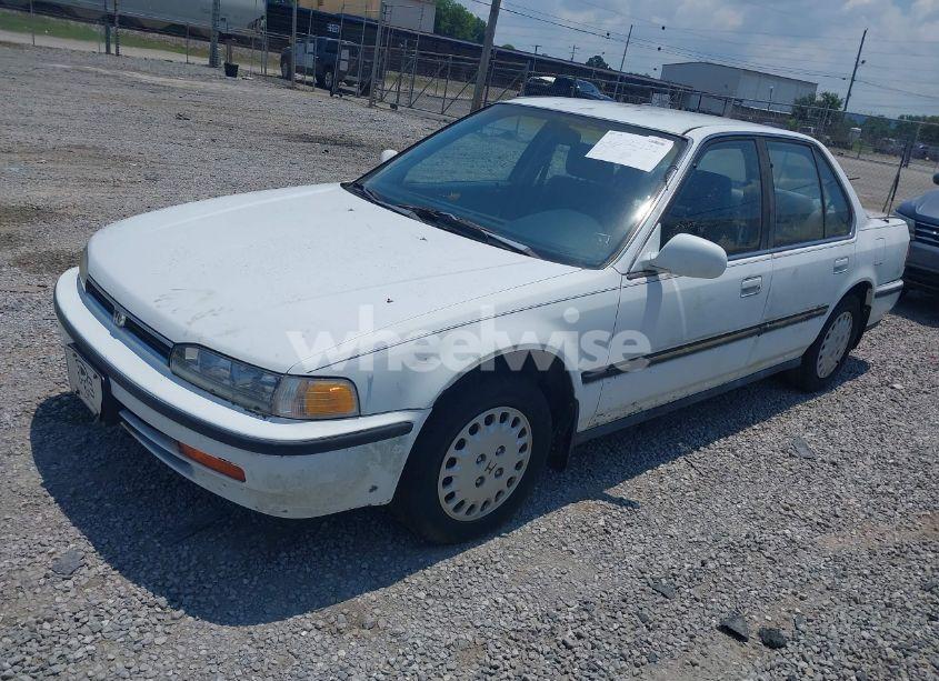 Photo 2 of 1993 Honda Accord LX (VIN JHMCB7653PC002464)