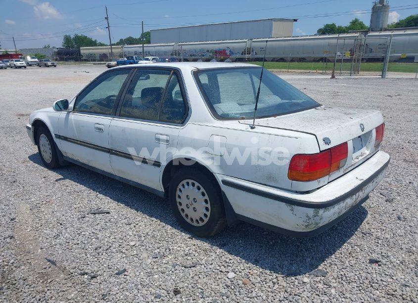 Photo 3 of 1993 Honda Accord LX (VIN JHMCB7653PC002464)