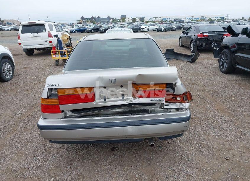 Photo 16 of 1991 Honda Accord LX/EX (VIN JHMCB7655MC000372)