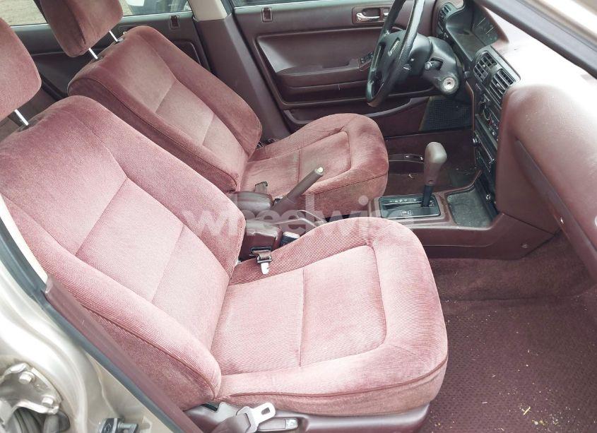 Photo 5 of 1991 Honda Accord LX/EX (VIN JHMCB7655MC000372)