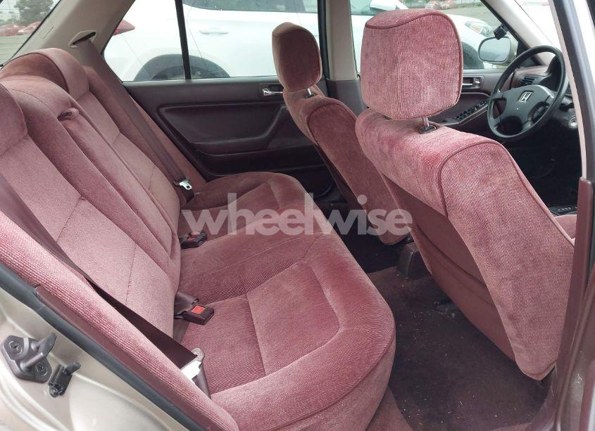 Photo 8 of 1991 Honda Accord LX/EX (VIN JHMCB7655MC000372)