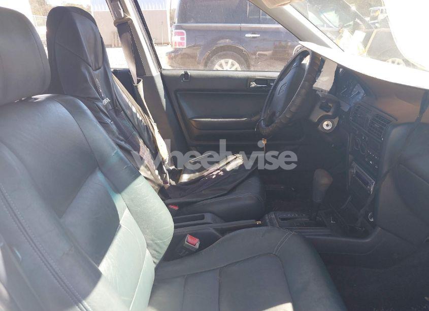 Photo 5 of 1992 Honda Accord LX/EX (VIN JHMCB7659NC048944)