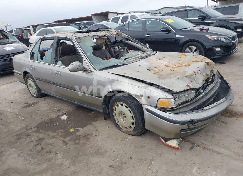 1993 Honda Accord EX (VIN JHMCB7672PC058624) main photo