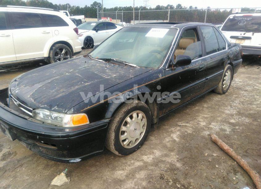 Photo 2 of 1993 Honda Accord SE (VIN JHMCB7686PC030883)