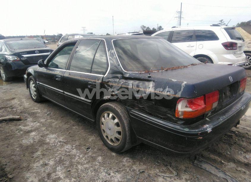 Photo 3 of 1993 Honda Accord SE (VIN JHMCB7686PC030883)