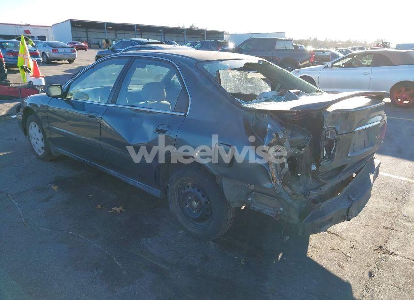 Photo 3 of 1997 Honda Accord LX (VIN JHMCD5631VC021783)