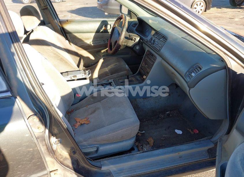 Photo 5 of 1997 Honda Accord LX (VIN JHMCD5631VC021783)