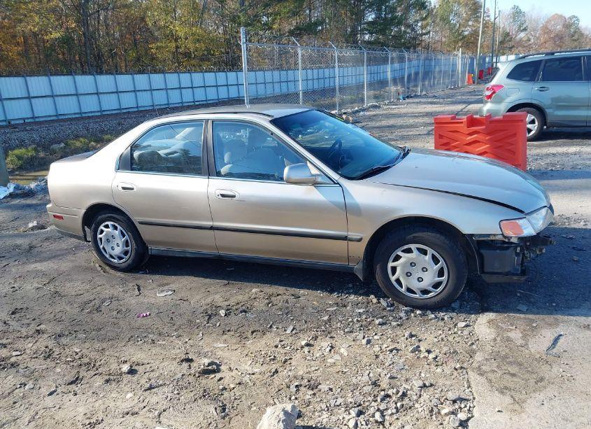 Photo 13 of 1994 Honda Accord LX (VIN JHMCD5634RC119096)