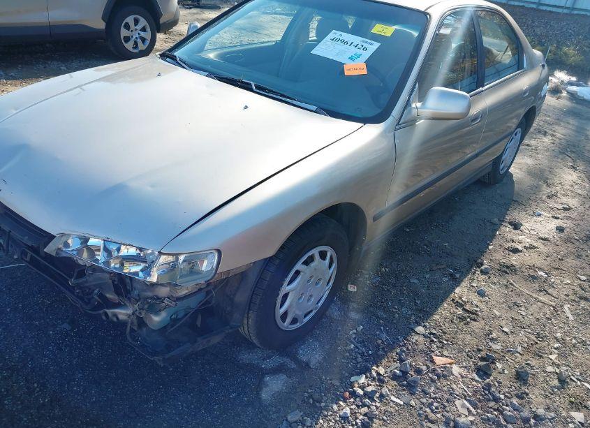 Photo 18 of 1994 Honda Accord LX (VIN JHMCD5634RC119096)