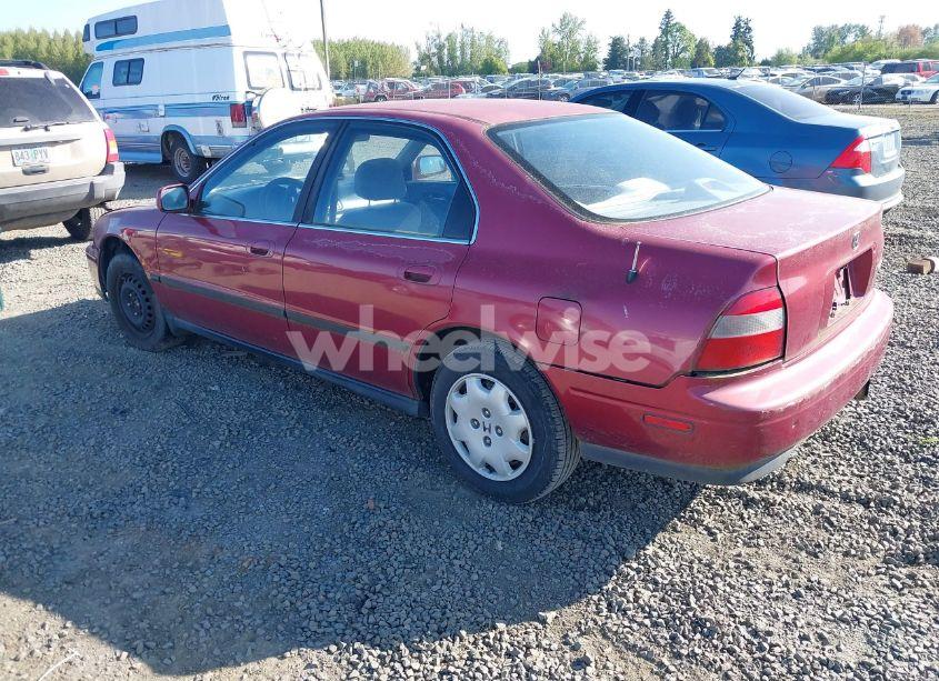 Photo 3 of 1995 Honda Accord LX (VIN JHMCD5634SC060105)