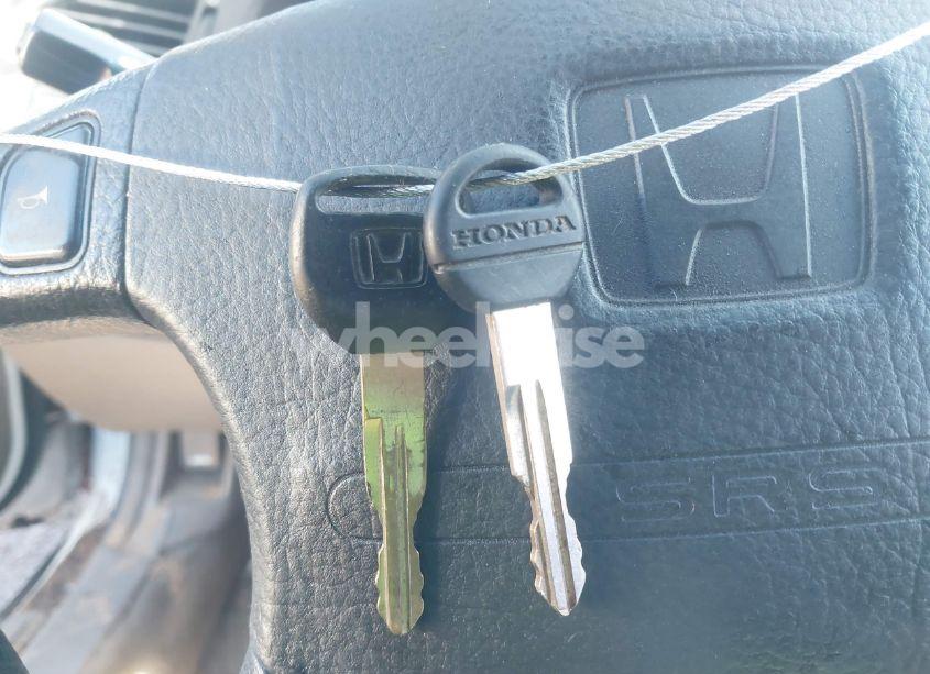 Photo 11 of 1994 Honda Accord LX (VIN JHMCD5636RC015760)