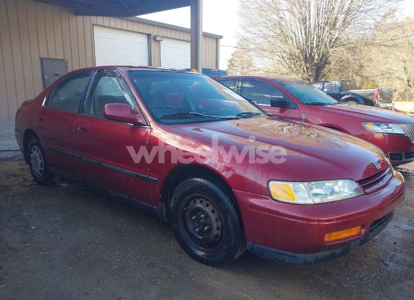 1994 Honda Accord LX (VIN JHMCD5648RC013730) main photo