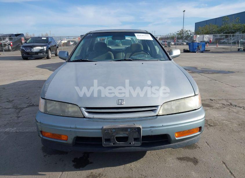 Photo 12 of 1994 Honda Accord EX (VIN JHMCD5653RC097576)