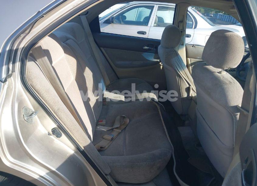 Photo 8 of 1994 Honda Accord EX (VIN JHMCD5655RC120856)