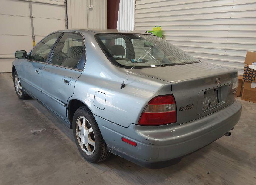 Photo 3 of 1994 Honda Accord EX (VIN JHMCD5656RC089813)