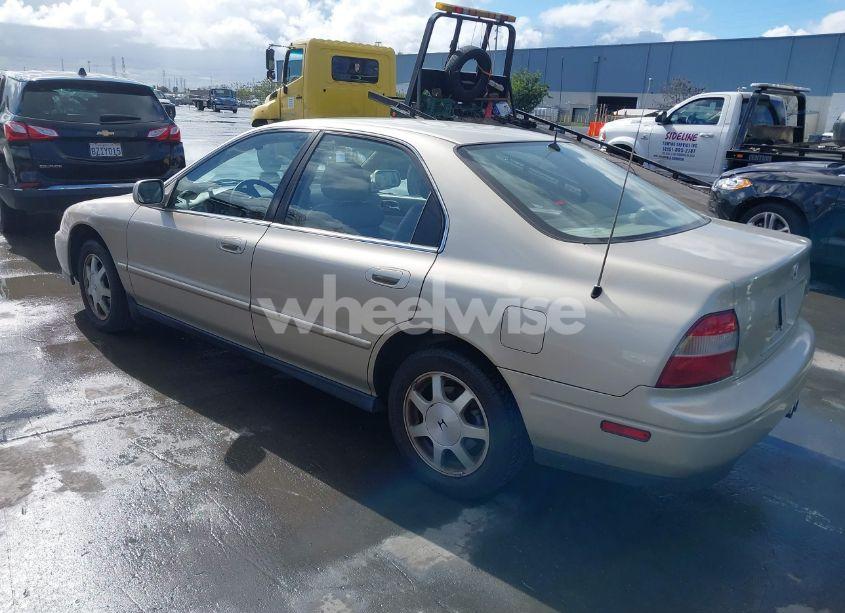 Photo 3 of 1994 Honda Accord EX (VIN JHMCD565XRC084419)