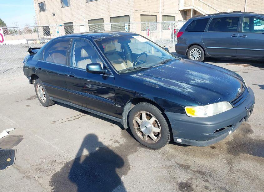 1994 Honda Accord EX (VIN JHMCD566XRC031731) main photo