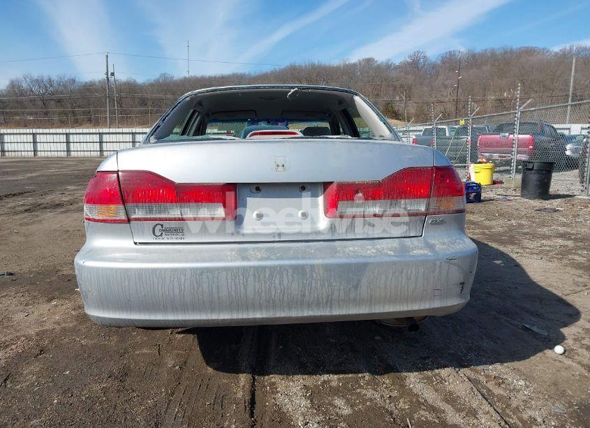 Photo 16 of 2001 Honda Accord 2.3 DX (VIN JHMCF85451C000211)