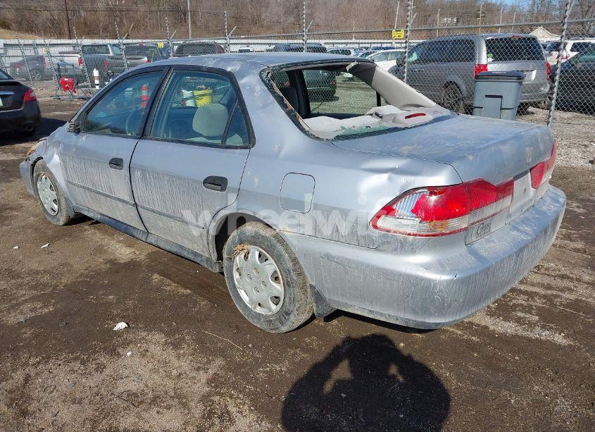 Photo 3 of 2001 Honda Accord 2.3 DX (VIN JHMCF85451C000211)