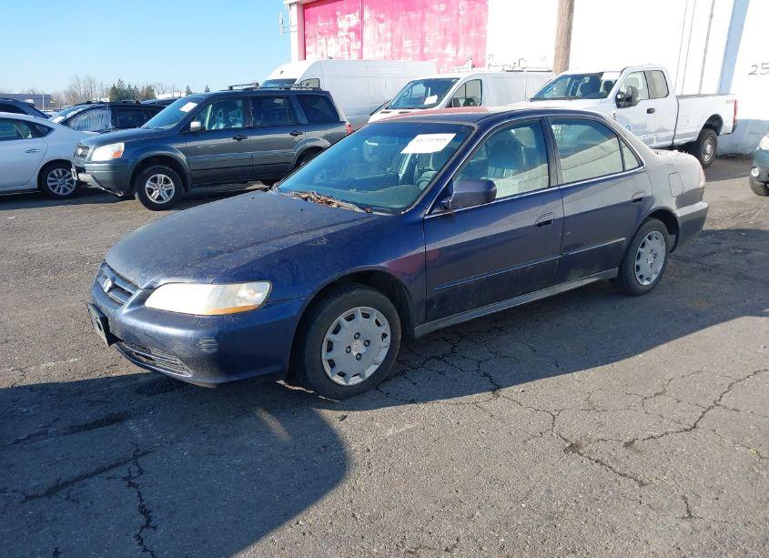 Photo 2 of 2001 Honda Accord 2.3 LX (VIN JHMCG55401C028395)