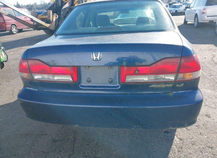 Photo 6 of 2001 Honda Accord 2.3 LX (VIN JHMCG55401C028395)