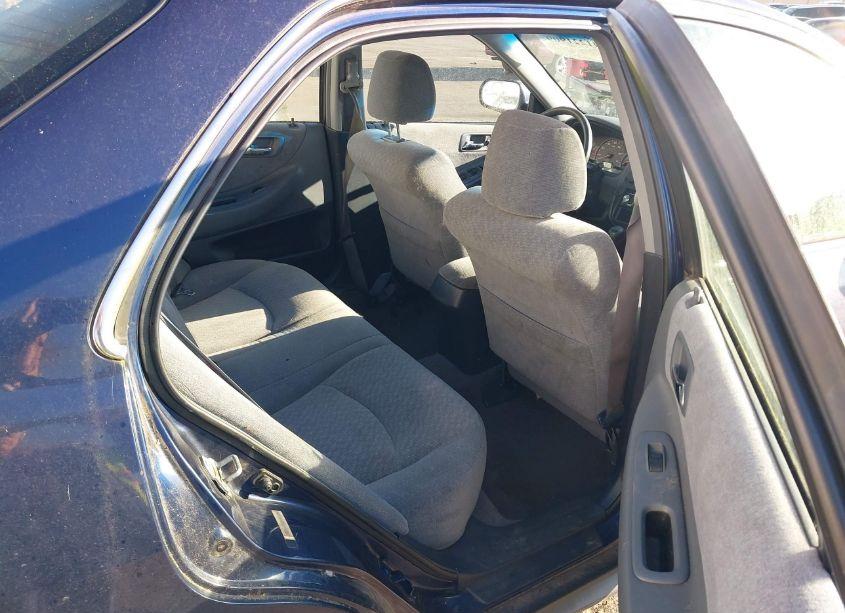 Photo 8 of 2001 Honda Accord 2.3 LX (VIN JHMCG55401C028395)