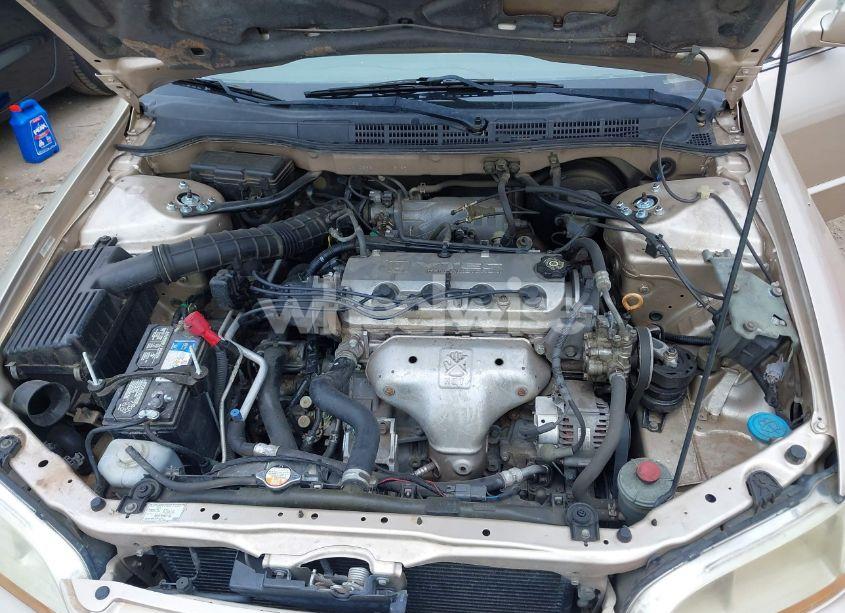 Photo 10 of 2001 Honda Accord 2.3 LX (VIN JHMCG56401C016729)