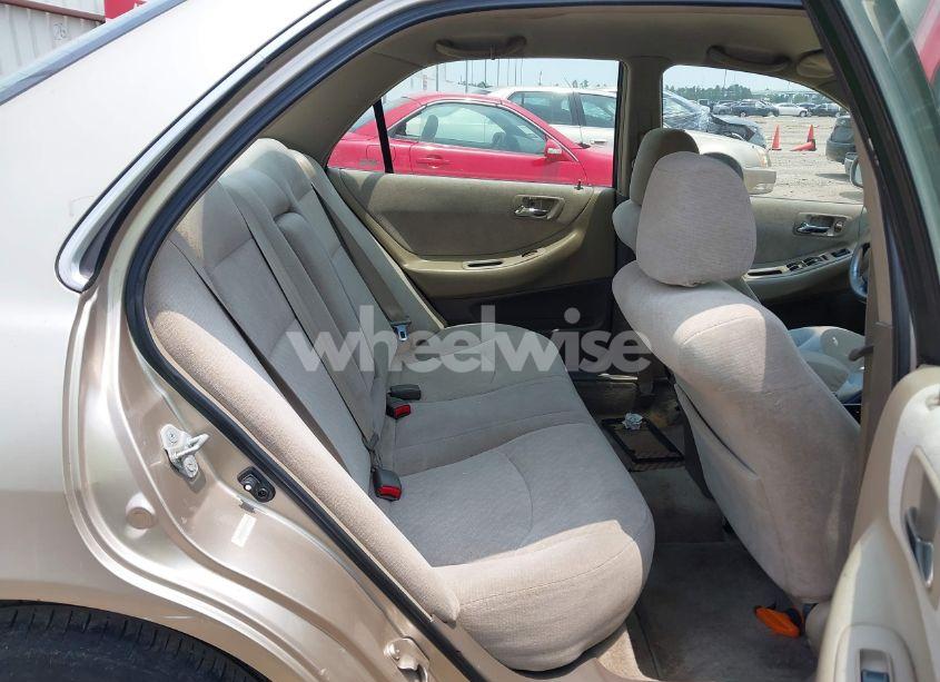 Photo 8 of 2001 Honda Accord 2.3 LX (VIN JHMCG56401C016729)