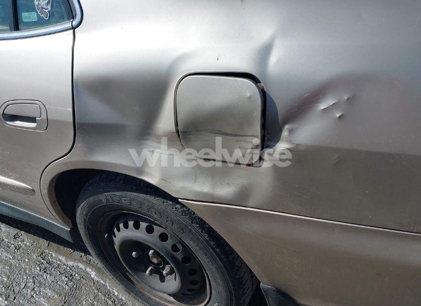 Photo 12 of 2001 Honda Accord 2.3 LX (VIN JHMCG56411C023043)