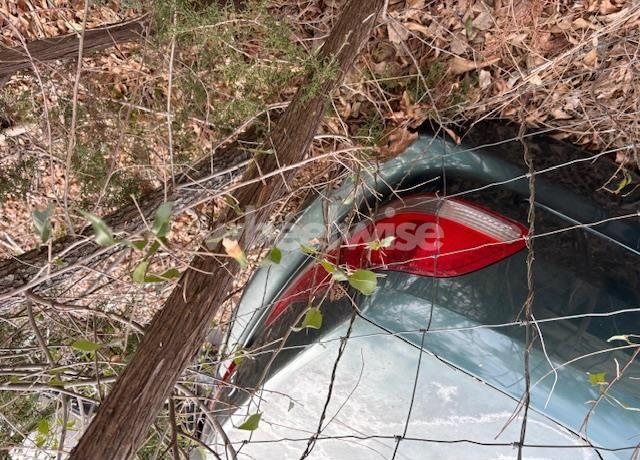 Photo 3 of 2002 Honda Accord 2.3 LX (VIN JHMCG56412C016093)