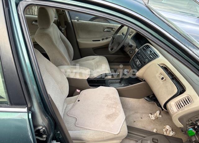 Photo 5 of 2002 Honda Accord 2.3 LX (VIN JHMCG56412C016093)