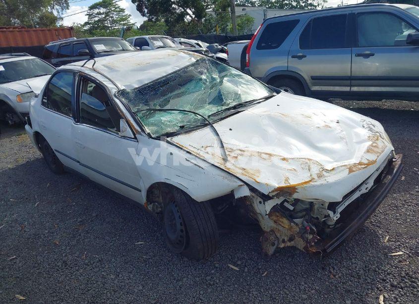 Photo 6 of 2000 Honda Accord 2.3 LX (VIN JHMCG5641YC037079)