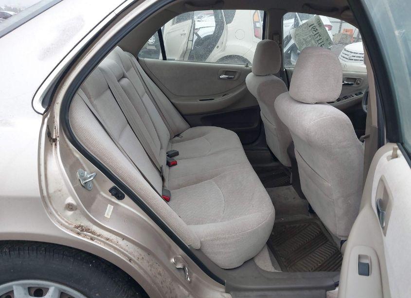 Photo 8 of 2001 Honda Accord 2.3 LX (VIN JHMCG56421C023729)