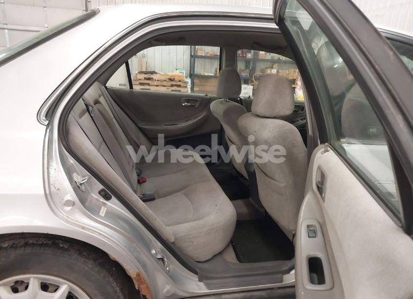 Photo 8 of 2002 Honda Accord 2.3 LX (VIN JHMCG56432C029220)