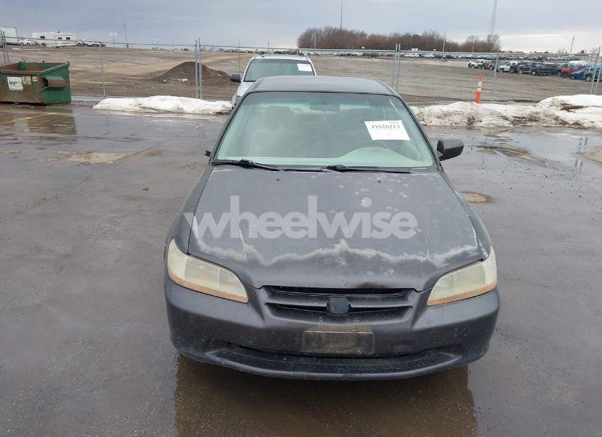 Photo 6 of 1999 Honda Accord LX (VIN JHMCG5643XC021870)