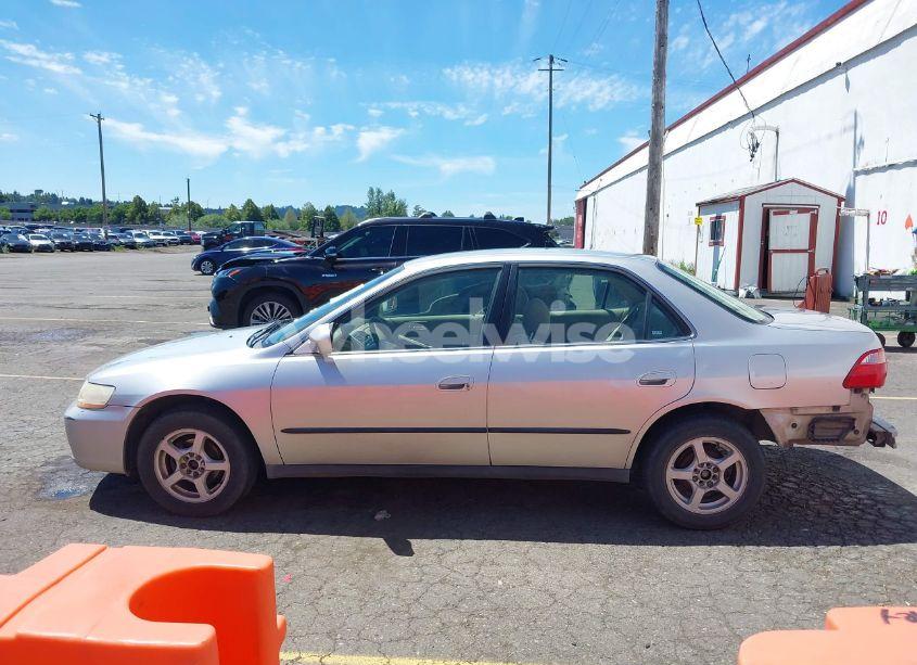 Photo 14 of 1999 Honda Accord LX (VIN JHMCG5643XC038779)