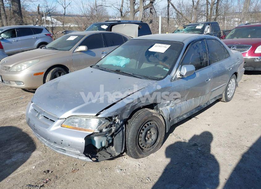 Photo 2 of 2002 Honda Accord 2.3 LX (VIN JHMCG56442C016346)